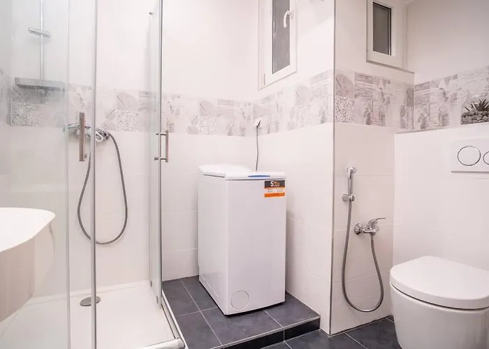 Appartement Sukromny Staromestsky V Uzasnej Lokalite/cozy Old-town In A Great Neighborhood