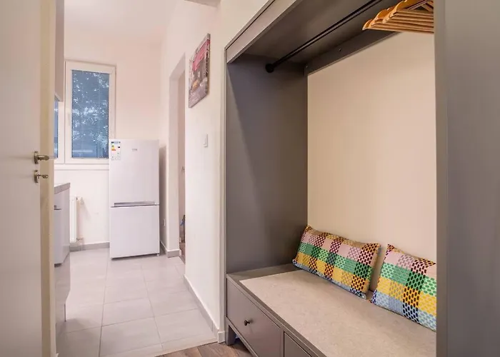 Sukromny Staromestsky V Uzasnej Lokalite/cozy Old-town In A Great Neighborhood Appartement *