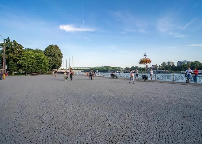 アパート Sukromny Staromestsky V Uzasnej Lokalite/cozy Old-town In A Great Neighborhood ブラチスラヴァ