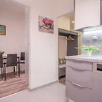 דירה Sukromny Staromestsky V Uzasnej Lokalite/cozy Old-town In A Great Neighborhood *